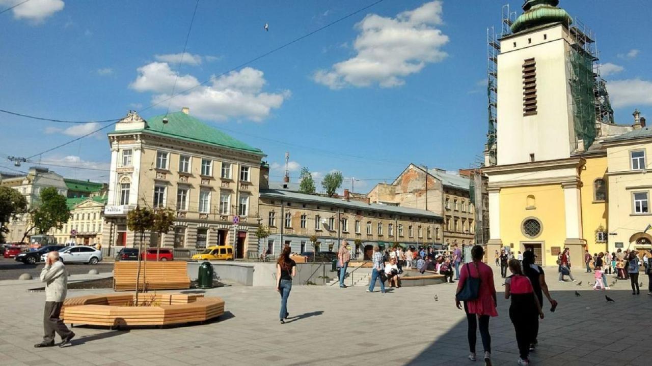 Apartment On Filatova 10/1 Lviv Buitenkant foto